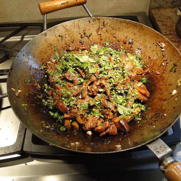 Quick frozen un-aged grass fed lamb stir-fry with tarragon, garlic, ginger and ground pink peppercorns.